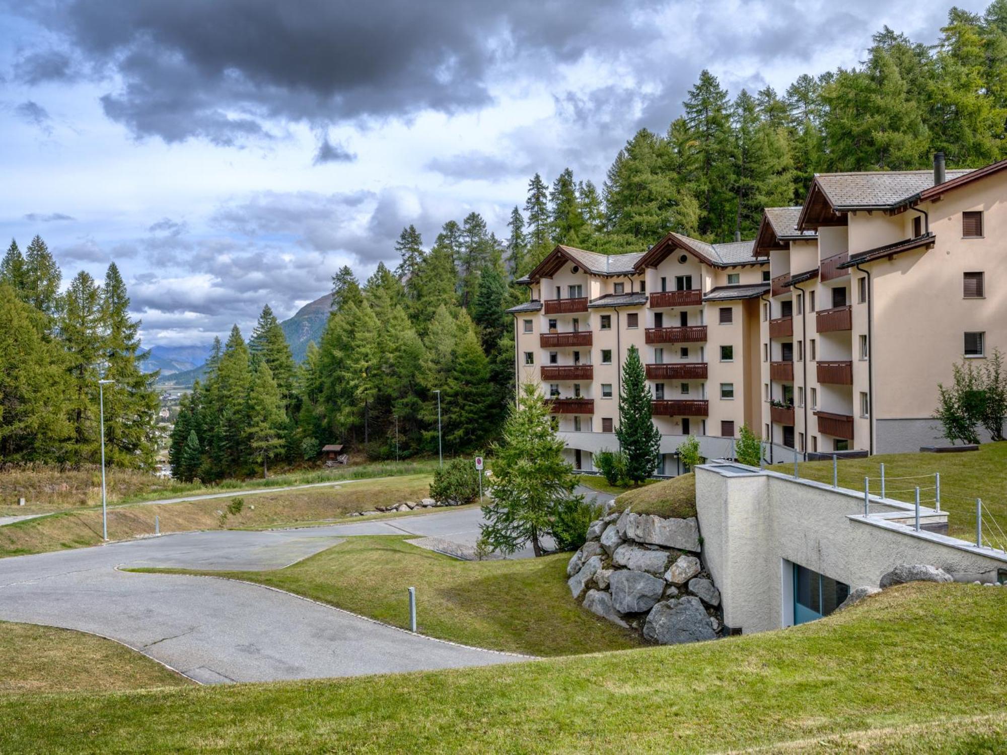 Luxury Mountain Apartment With Private Sauna And Underground Parking Санкт-Моріц Екстер'єр фото